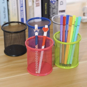 Metal Art Pen Holder | Hollow Desktop Storage Bucket | Modern Simple Stationery Organizer | Multi-Functional Office Desk Accessory – Perfect for All Seasons