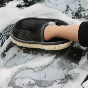 Soft Microfiber Car Cleaning Glove with Plush Lining – Ultra-Gentle Mitt for Dust Removal, Wiping & Polishing | Essential Car Maintenance Accessory