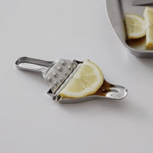 Stainless Steel Manual Citrus Juicer with Ergonomic Handle